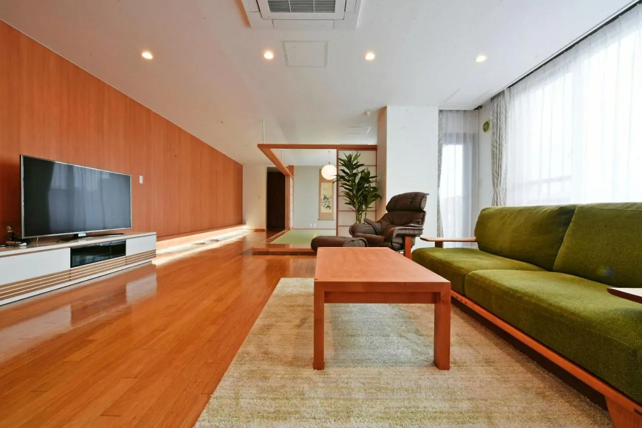 Hostel Pleasure Maruyama Sapporo 4*,