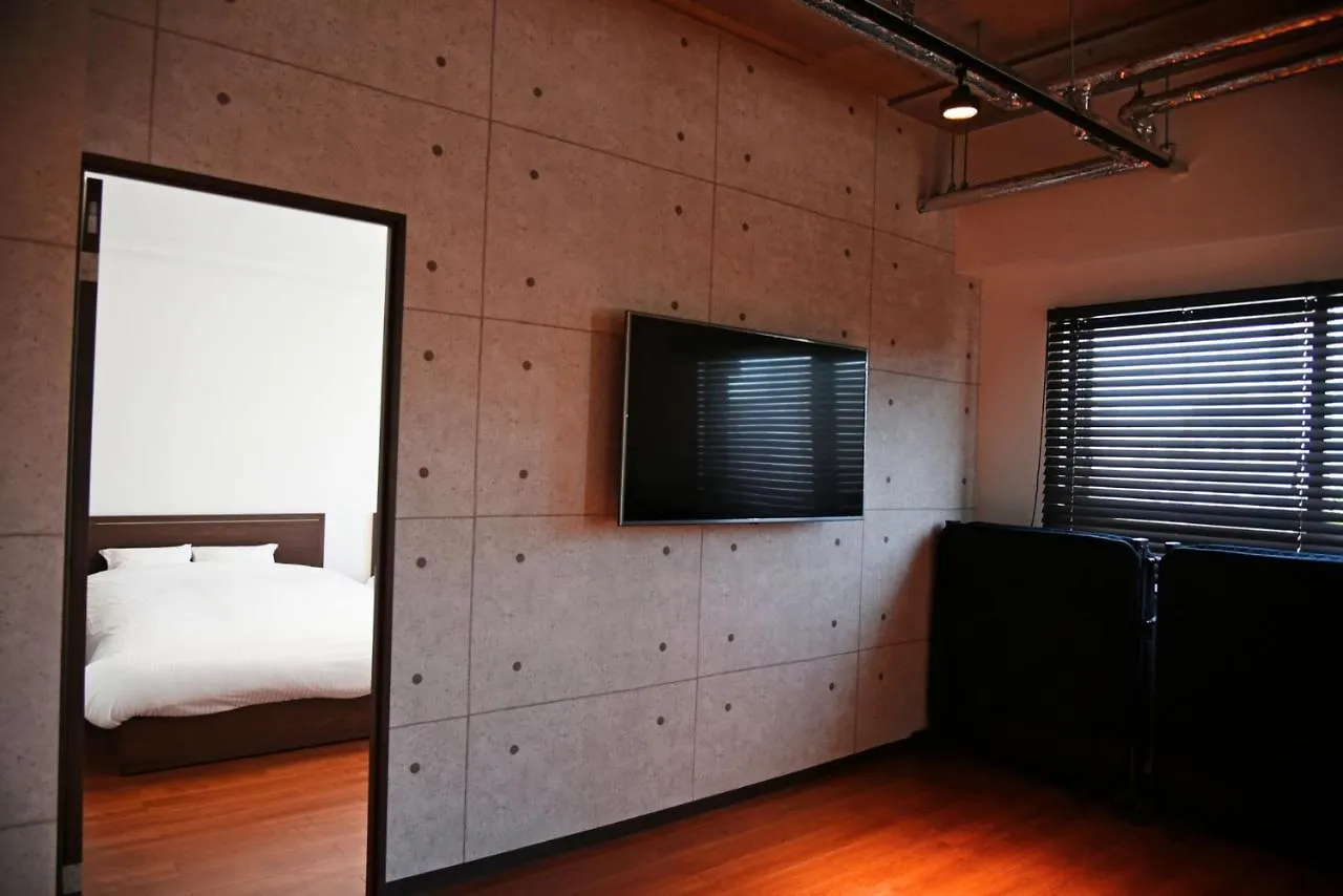 מלון דירות סאפורו Hostel Pleasure Maruyama