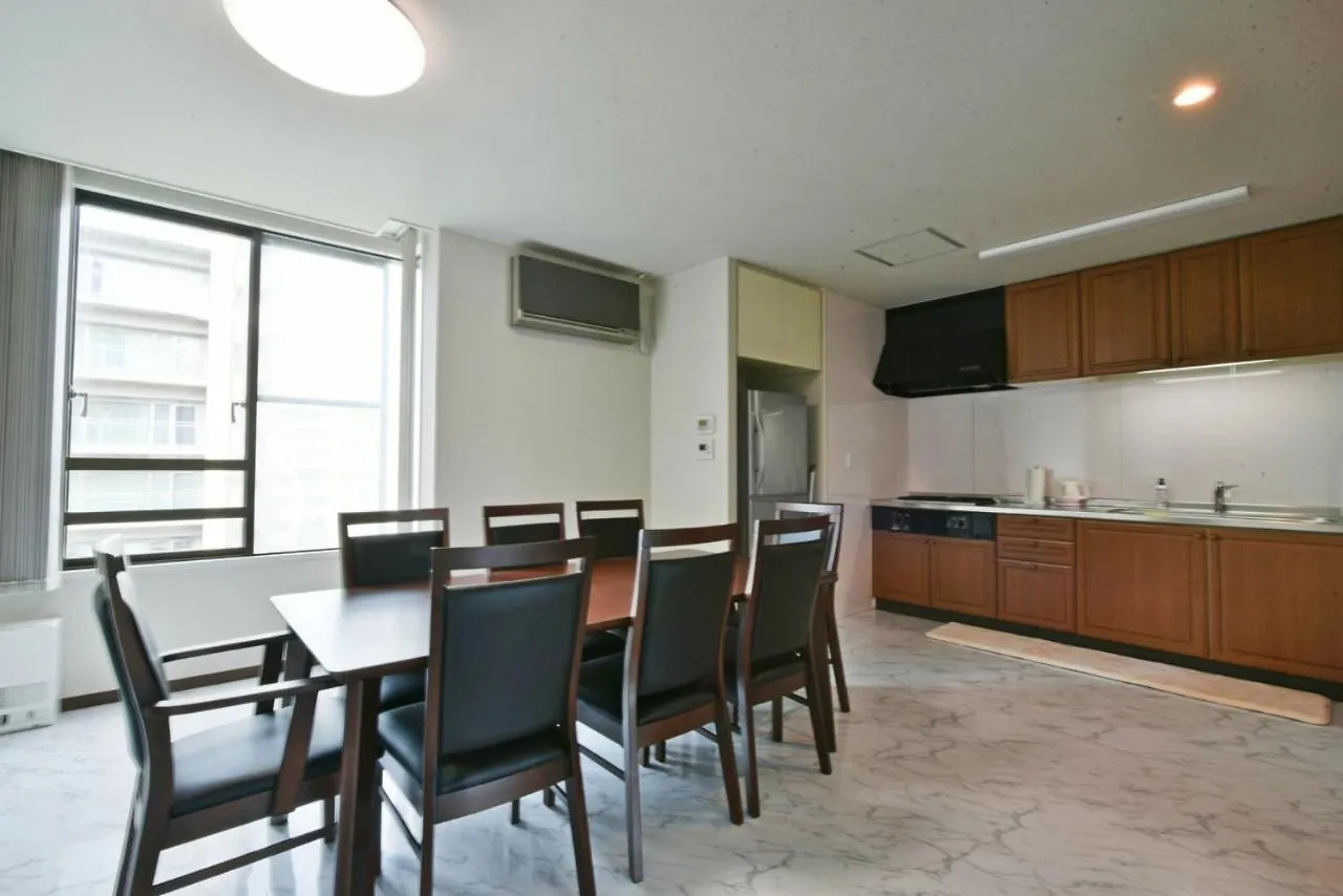 סאפורו Hostel Pleasure Maruyama מלון דירות